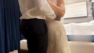 Hotwife in wedding dress cuckolding and breeding with black bull